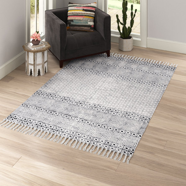 Mistana™ Lillian Geometric HandWoven Flatweave Cotton Light Gray Area